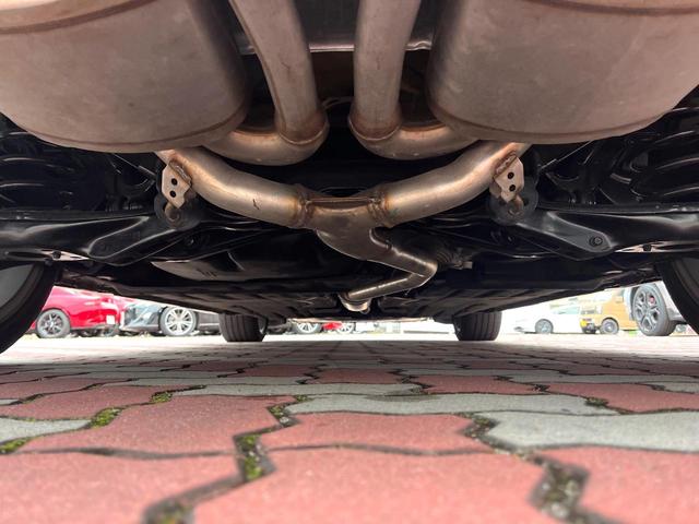 シビック ハッチバック 後期 6MT 禁煙車 ホンダセンシング 純正18インチアルミ LEDヘッド アダプティブクルーズコントロール シートヒーター 純正SDナビ バックカメラ スポーツペダル パワーシート ワンオーナー(19枚目)