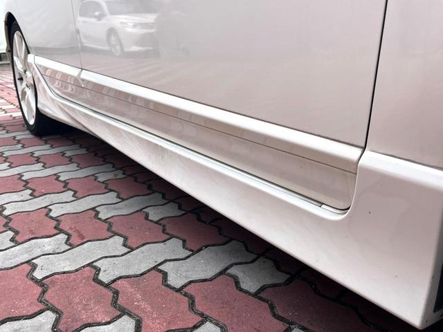 シビック タイプR K20A 2.0L直4 6MT メーカーナビ バックカメラ 禁煙車 ヘリカルLSD Rスペックシート 純正18インチAW HIDヘッド 大型リヤスポイラー ETC リモコンキー 革巻きステアリング(32枚目)