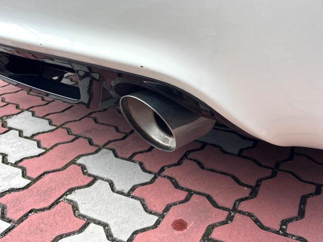 シビック タイプR K20A 2.0L直4 6MT メーカーナビ バックカメラ 禁煙車 ヘリカルLSD Rスペックシート 純正18インチAW HIDヘッド 大型リヤスポイラー ETC リモコンキー 革巻きステアリング(36枚目)