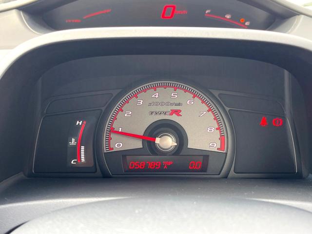 シビック タイプR K20A 2.0L直4 6MT メーカーナビ バックカメラ 禁煙車 ヘリカルLSD Rスペックシート 純正18インチAW HIDヘッド 大型リヤスポイラー ETC リモコンキー 革巻きステアリング(46枚目)