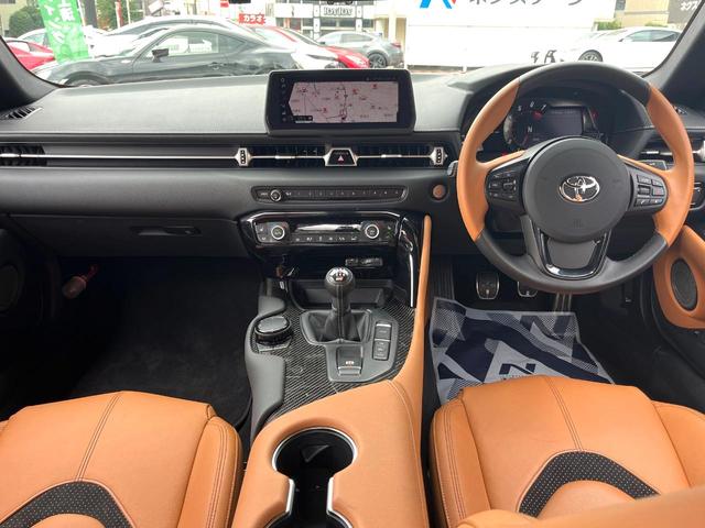 スープラ RZ 改良後 6MT 3.0L直6ターボ 387馬力 タン革シート タンツートン革巻きステアリング 純正19インチダークメタリック塗装AW JBLサウンド 6灯式LEDヘッド 禁煙車 1オーナー ETC(2枚目)