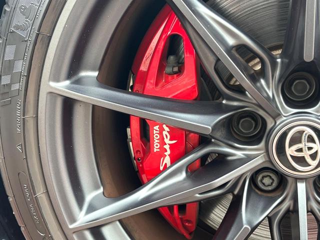 スープラ RZ 改良後 6MT 3.0L直6ターボ 387馬力 タン革シート タンツートン革巻きステアリング 純正19インチダークメタリック塗装AW JBLサウンド 6灯式LEDヘッド 禁煙車 1オーナー ETC(4枚目)
