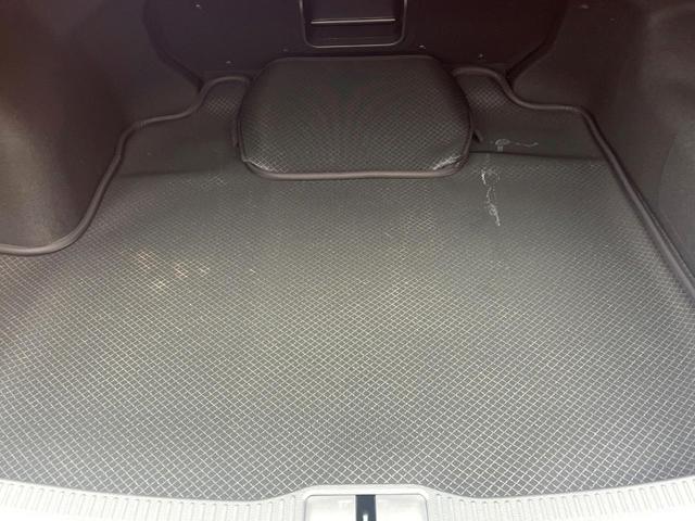 クラウンクロスオーバー Gアドバンスド・レザーパッケージ モデリスタエアロ(F/S/R) モデリスタクールシャインキット 禁煙車 1オーナー 4眼LEDヘッド 純正21インチAW 黒革 シートベンチレーション ディスプレイオーディオ パノラミックビュー(10枚目)