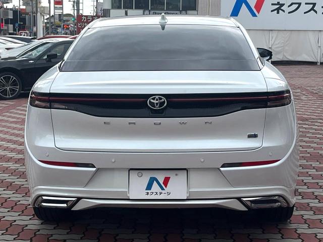 クラウンクロスオーバー Gアドバンスド・レザーパッケージ モデリスタエアロ(F/S/R) モデリスタクールシャインキット 禁煙車 1オーナー 4眼LEDヘッド 純正21インチAW 黒革 シートベンチレーション ディスプレイオーディオ パノラミックビュー(15枚目)