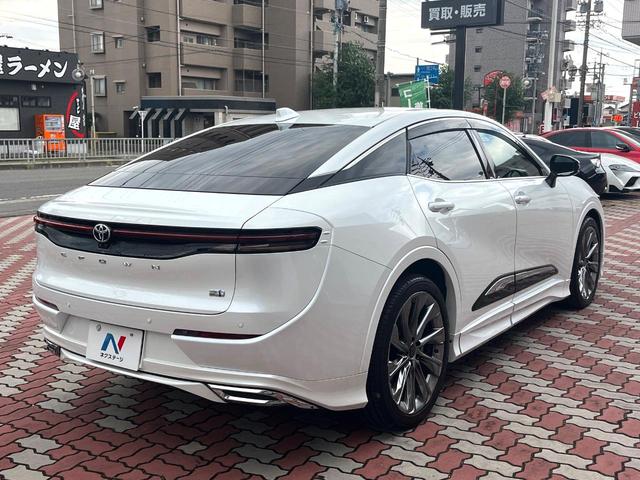 クラウンクロスオーバー Gアドバンスド・レザーパッケージ モデリスタエアロ(F/S/R) モデリスタクールシャインキット 禁煙車 1オーナー 4眼LEDヘッド 純正21インチAW 黒革 シートベンチレーション ディスプレイオーディオ パノラミックビュー(17枚目)