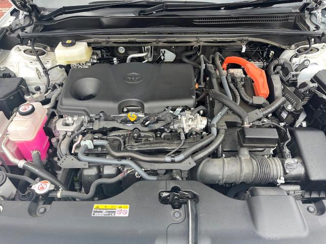 クラウンクロスオーバー Gアドバンスド・レザーパッケージ モデリスタエアロ(F/S/R) モデリスタクールシャインキット 禁煙車 1オーナー 4眼LEDヘッド 純正21インチAW 黒革 シートベンチレーション ディスプレイオーディオ パノラミックビュー(18枚目)