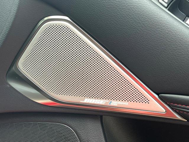 スカイライン 400R 405馬力 3.0L V6 ツインターボ 純正OPカーボンリヤスポイラー BOSEパフォーマンスシリーズサウンド アンビエントライト OPボディ色 禁煙車 黒革 シートヒーター 純正19インチAW(3枚目)