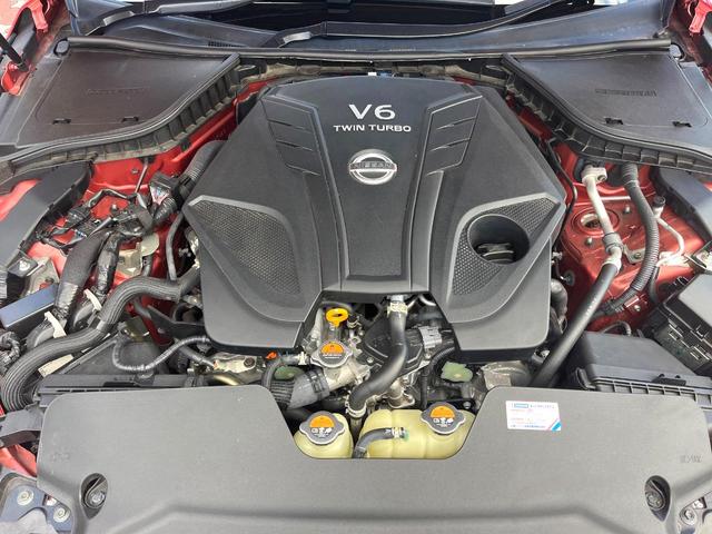 スカイライン 400R 405馬力 3.0L V6 ツインターボ 純正OPカーボンリヤスポイラー BOSEパフォーマンスシリーズサウンド アンビエントライト OPボディ色 禁煙車 黒革 シートヒーター 純正19インチAW(18枚目)