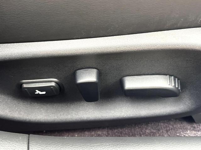 スカイライン 400R 405馬力 3.0L V6 ツインターボ 純正OPカーボンリヤスポイラー BOSEパフォーマンスシリーズサウンド アンビエントライト OPボディ色 禁煙車 黒革 シートヒーター 純正19インチAW(38枚目)