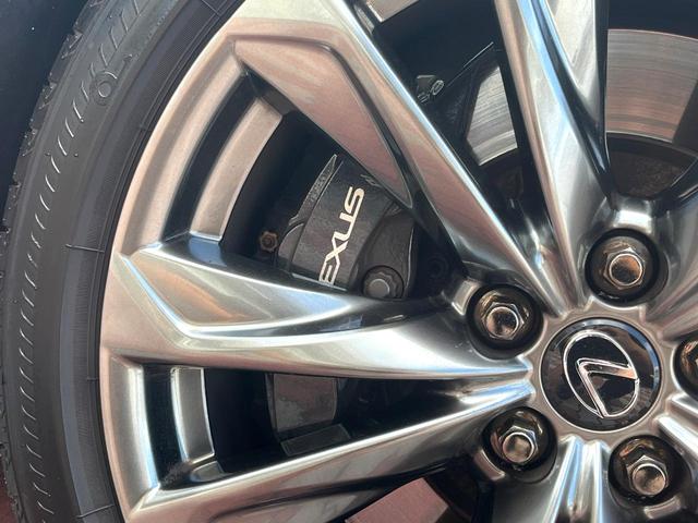 ＬＳ ＬＳ５００　Ｆスポーツ　ＴＲＤエアロ（Ｆ／Ｓ／Ｒ／リアスポ／ミラーカバー＆スポーツマフラー）　ツインターボ　４ＷＤ　禁煙車　赤革　シートベンチレーション　全席シートヒーター　全席パワーシート　純正２０インチＡＷ　ＥＴＣ（16枚目）