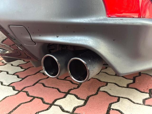 ＩＳ ＩＳ３００ｈブラックシークエンス　特別仕様　中期　ＴＲＤエアロ（Ｆ／Ｓ／Ｒ／リアスポ＆スポーツマフラー）　ＯＰボディ色　ムーンルーフ　フルＬＥＤヘッド　ＢＳＭ　ＲＣＴＡ　クリソナ　ステアリングヒーター　禁煙車　ツートン革　ＥＴＣ（4枚目）