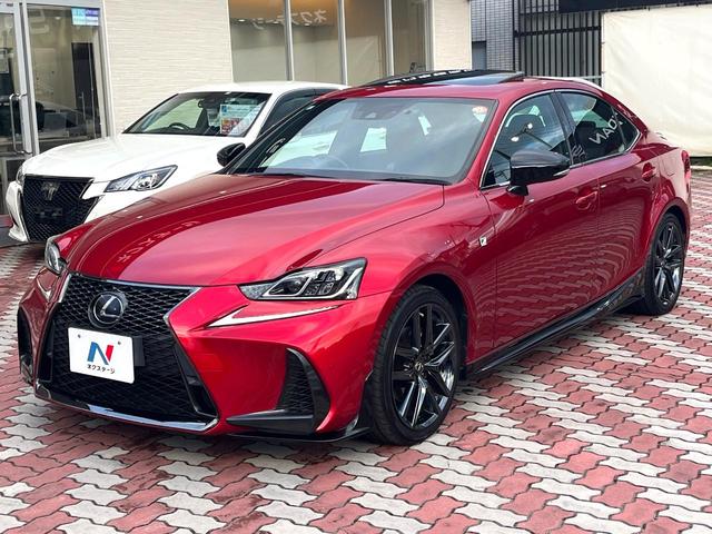 ＩＳ ＩＳ３００ｈブラックシークエンス　特別仕様　中期　ＴＲＤエアロ（Ｆ／Ｓ／Ｒ／リアスポ＆スポーツマフラー）　ＯＰボディ色　ムーンルーフ　フルＬＥＤヘッド　ＢＳＭ　ＲＣＴＡ　クリソナ　ステアリングヒーター　禁煙車　ツートン革　ＥＴＣ（24枚目）