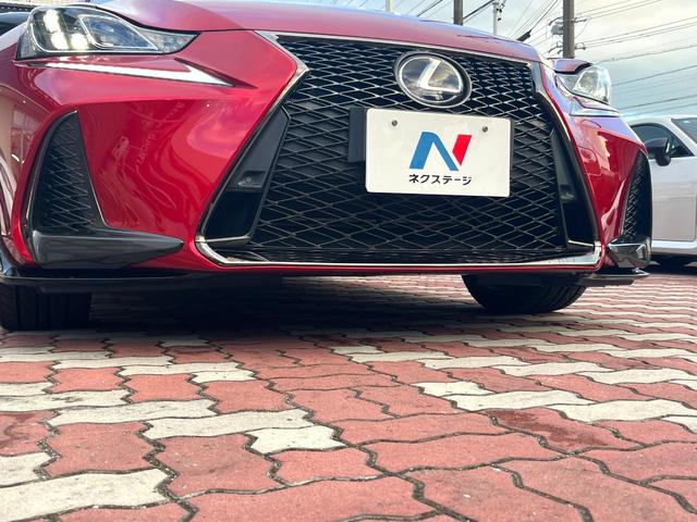 ＩＳ ＩＳ３００ｈブラックシークエンス　特別仕様　中期　ＴＲＤエアロ（Ｆ／Ｓ／Ｒ／リアスポ＆スポーツマフラー）　ＯＰボディ色　ムーンルーフ　フルＬＥＤヘッド　ＢＳＭ　ＲＣＴＡ　クリソナ　ステアリングヒーター　禁煙車　ツートン革　ＥＴＣ（34枚目）