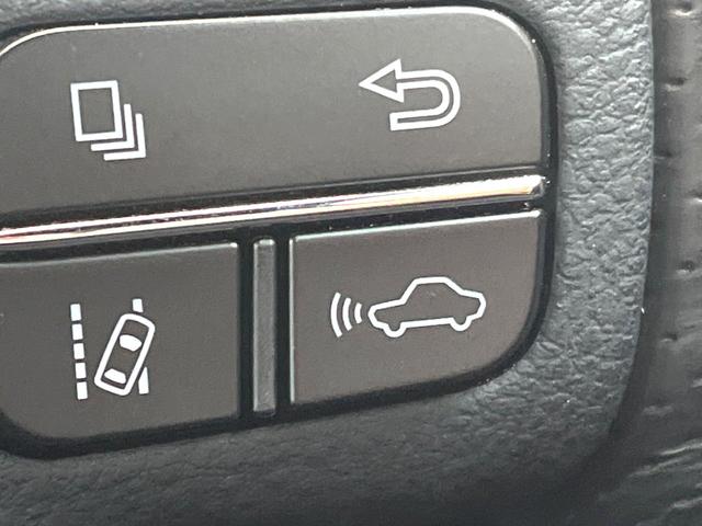 ＩＳ ＩＳ３００ｈブラックシークエンス　特別仕様　中期　ＴＲＤエアロ（Ｆ／Ｓ／Ｒ／リアスポ＆スポーツマフラー）　ＯＰボディ色　ムーンルーフ　フルＬＥＤヘッド　ＢＳＭ　ＲＣＴＡ　クリソナ　ステアリングヒーター　禁煙車　ツートン革　ＥＴＣ（49枚目）