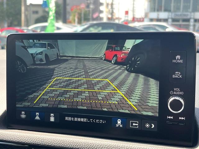 シビック ＲＳ　６ＭＴ　ホンダセンシング　フルＬＥＤヘッドライト　１８インチＲＡＹＳアルミ　９インチＢＯＳＥプレミアムサウンド付ホンダコネクト　アップルカープレイ対応　レーダークルコン　ワンオーナー　禁煙車（5枚目）