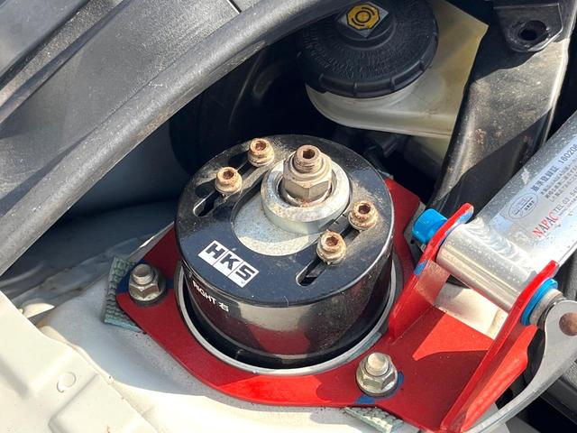 Ｓ６６０ β　６ＭＴ　ターボ　無限エアロ（Ｆ／Ｓ／Ｒ）　無限製カーボンリアウィング　無限製ＡＷ　柿本製マフラー　禁煙車　バックカメラ　ＬＥＤヘッド　スマートキー　ファブリックシート　ＥＴＣ　オートエアコン（20枚目）