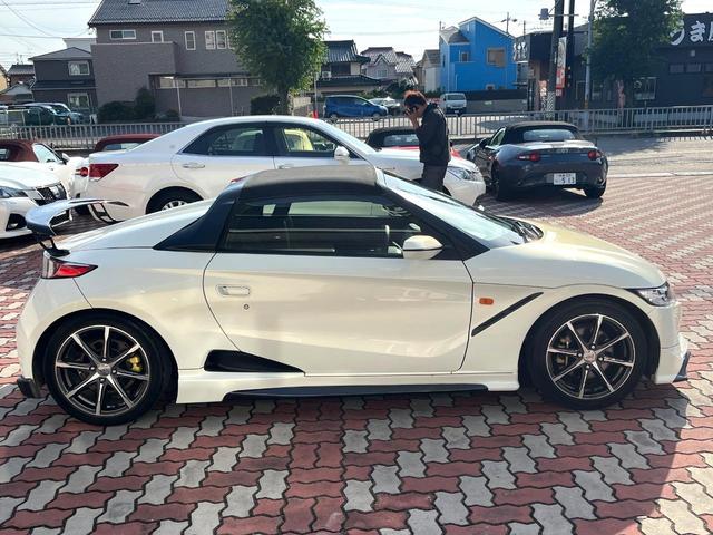 Ｓ６６０ β　６ＭＴ　ターボ　無限エアロ（Ｆ／Ｓ／Ｒ）　無限製カーボンリアウィング　無限製ＡＷ　柿本製マフラー　禁煙車　バックカメラ　ＬＥＤヘッド　スマートキー　ファブリックシート　ＥＴＣ　オートエアコン（23枚目）