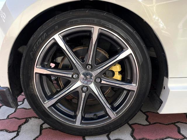 Ｓ６６０ β　６ＭＴ　ターボ　無限エアロ（Ｆ／Ｓ／Ｒ）　無限製カーボンリアウィング　無限製ＡＷ　柿本製マフラー　禁煙車　バックカメラ　ＬＥＤヘッド　スマートキー　ファブリックシート　ＥＴＣ　オートエアコン（28枚目）