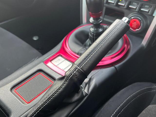 ８６ ＧＴ　後期　６ＭＴ　モデリスタエアロ（Ｆ／Ｓ／Ｒ／リアスポ）　禁煙車　クルコン　バックカメラ　ＬＥＤヘッド　革巻きステアリング　オートエアコン　１８インチＡＷ　アルミペダル　スマートキー　ＥＴＣ（45枚目）