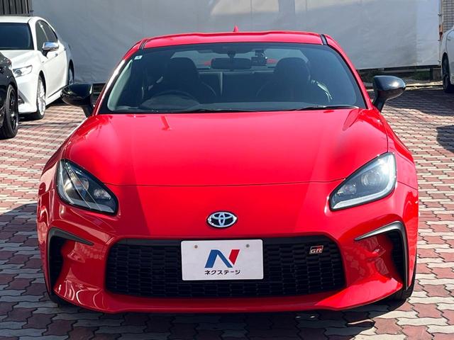 GR86 RZ 禁煙車 6MT GRトランクスポイラー シートヒーター 純正18インチAW BSM クルコン ハーフレザー LEDヘッド 革巻きステアリング オートエアコン スマートキー アルミペダル ETC(14枚目)