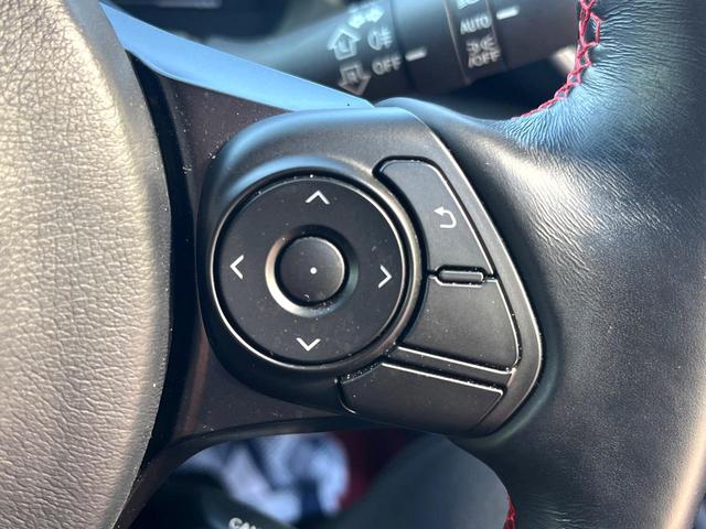 GR86 RZ 禁煙車 6MT GRトランクスポイラー シートヒーター 純正18インチAW BSM クルコン ハーフレザー LEDヘッド 革巻きステアリング オートエアコン スマートキー アルミペダル ETC(35枚目)