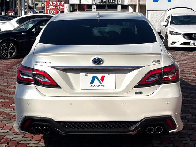 クラウンハイブリッド ＲＳアドバンス　ＴＲＤエアロ（Ｆ／Ｒ）　パノラミックビュー　駐車支援　禁煙車　ＢＳＭ　ＲＣＴＡ　カラーＨＵＤ　ハーフレザー　シートヒーター　シートメモリ　３眼ＬＥＤヘッド　純正１８インチＡＷ　メーカーナビ　ＥＴＣ（15枚目）