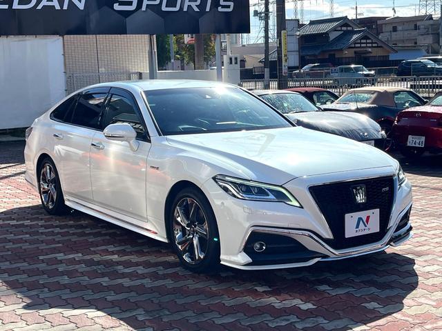 クラウンハイブリッド ＲＳアドバンス　ＴＲＤエアロ（Ｆ／Ｒ）　パノラミックビュー　駐車支援　禁煙車　ＢＳＭ　ＲＣＴＡ　カラーＨＵＤ　ハーフレザー　シートヒーター　シートメモリ　３眼ＬＥＤヘッド　純正１８インチＡＷ　メーカーナビ　ＥＴＣ（16枚目）