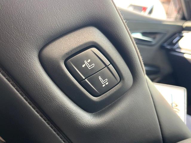 クラウンハイブリッド ＲＳアドバンス　ＴＲＤエアロ（Ｆ／Ｒ）　パノラミックビュー　駐車支援　禁煙車　ＢＳＭ　ＲＣＴＡ　カラーＨＵＤ　ハーフレザー　シートヒーター　シートメモリ　３眼ＬＥＤヘッド　純正１８インチＡＷ　メーカーナビ　ＥＴＣ（34枚目）