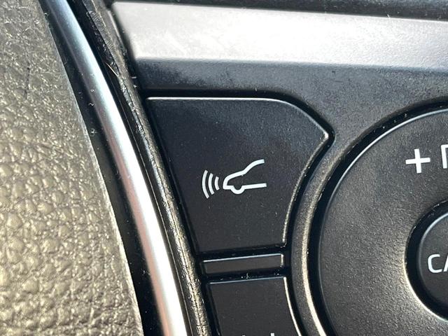 クラウンハイブリッド ＲＳアドバンス　ＴＲＤエアロ（Ｆ／Ｒ）　パノラミックビュー　駐車支援　禁煙車　ＢＳＭ　ＲＣＴＡ　カラーＨＵＤ　ハーフレザー　シートヒーター　シートメモリ　３眼ＬＥＤヘッド　純正１８インチＡＷ　メーカーナビ　ＥＴＣ（39枚目）