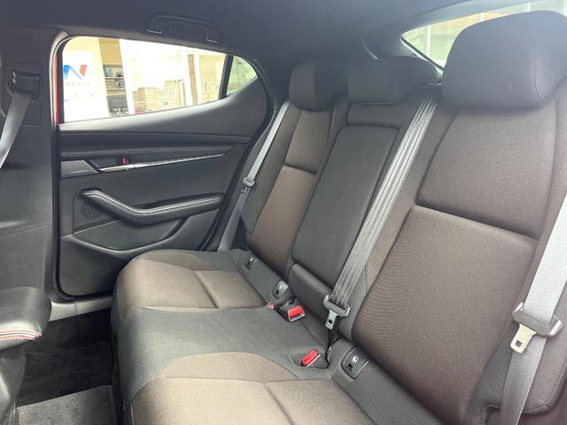 MAZDA3ファストバック 20Sプロアクティブ ツーリングセレクション 純正エアロ オートエグゼリアスポイラー 360°セーフティパッケージ マツダコネクトナビ パワーシート シートヒーター ハンドルヒーター スマートブレーキサポート クルージングトラフィックサポート(36枚目)