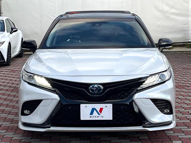 カムリ ＷＳ　ＴＲＤエアロ（Ｆ／Ｓ／Ｒ／リアスポ／フロントバンパーガーニッシュ＆ドレスアップマフラー）　ツートンカラー　パノラマムーンルーフ　ＯＰ１８インチＡＷ　禁煙車　純正ＳＤナビ　バックカメラ　ＥＴＣ（14枚目）