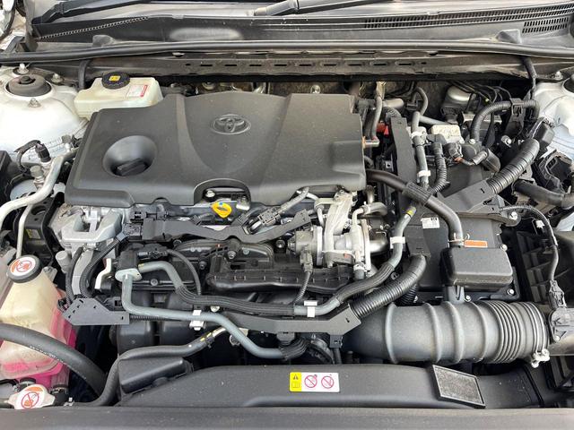 カムリ ＷＳ　ＴＲＤエアロ（Ｆ／Ｓ／Ｒ／リアスポ／フロントバンパーガーニッシュ＆ドレスアップマフラー）　ツートンカラー　パノラマムーンルーフ　ＯＰ１８インチＡＷ　禁煙車　純正ＳＤナビ　バックカメラ　ＥＴＣ（18枚目）