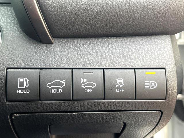 カムリ ＷＳ　ＴＲＤエアロ（Ｆ／Ｓ／Ｒ／リアスポ／フロントバンパーガーニッシュ＆ドレスアップマフラー）　ツートンカラー　パノラマムーンルーフ　ＯＰ１８インチＡＷ　禁煙車　純正ＳＤナビ　バックカメラ　ＥＴＣ（43枚目）