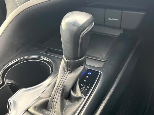 カムリ ＷＳ　ＴＲＤエアロ（Ｆ／Ｓ／Ｒ／リアスポ／フロントバンパーガーニッシュ＆ドレスアップマフラー）　ツートンカラー　パノラマムーンルーフ　ＯＰ１８インチＡＷ　禁煙車　純正ＳＤナビ　バックカメラ　ＥＴＣ（53枚目）