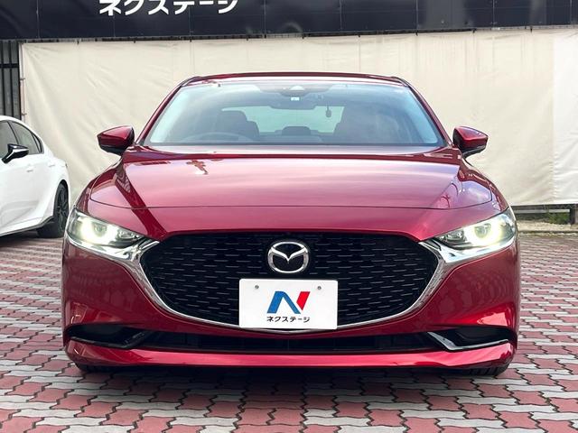 MAZDA3セダン XDプロアクティブ ツーリングセレクション 4WD オートエグゼサスキット 360°セーフティパッケージ BOSEサウンド マツダコネクトナビ シートヒーター メモリシート ステアリングヒーター クルージングトラフィックサポート(15枚目)