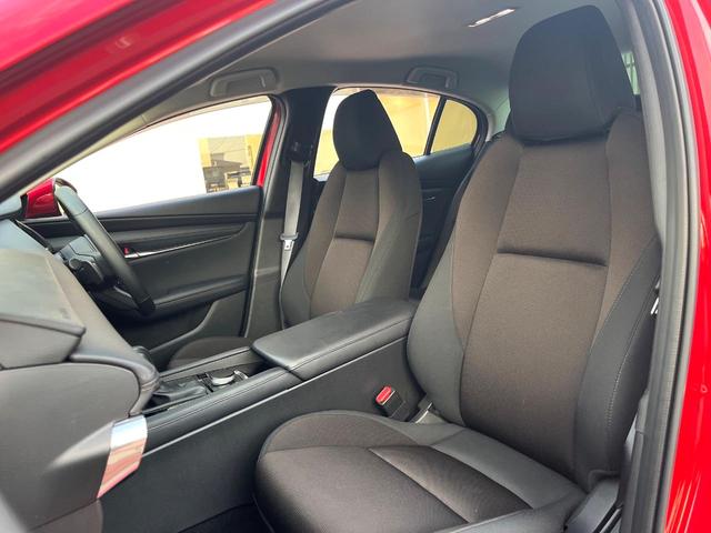 MAZDA3セダン XDプロアクティブ ツーリングセレクション 4WD オートエグゼサスキット 360°セーフティパッケージ BOSEサウンド マツダコネクトナビ シートヒーター メモリシート ステアリングヒーター クルージングトラフィックサポート(34枚目)