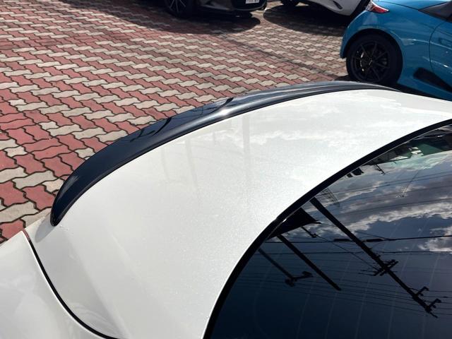 マークＸ ２５０Ｇ　Ｓパッケージ　Ｇ’ｓ　特別仕様　禁煙車　アルパインナビ　バックカメラ　純正１９インチＡＷ　レッドキャリパー　レッドチューニングサスペンション　カーボン調インパネ　革巻きステアリング　クルコン　マフラーカッター　ＥＴＣ（36枚目）