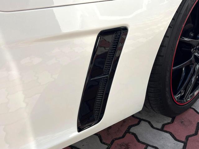 マークＸ ２５０Ｇ　Ｓパッケージ　Ｇ’ｓ　特別仕様　禁煙車　アルパインナビ　バックカメラ　純正１９インチＡＷ　レッドキャリパー　レッドチューニングサスペンション　カーボン調インパネ　革巻きステアリング　クルコン　マフラーカッター　ＥＴＣ（37枚目）