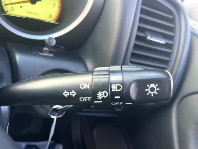 アリスト Ｖ３００ベルテックスエディション　２ＪＺ－ＧＴＥ　３．０Ｌ直６ツインターボ　後期　ムーンルーフ　黒革　シートヒーター　禁煙車　ＥＴＣ　純正１７インチＡＷ　リアスポ　革巻きステアリング　ＨＩＤヘッド　パワーシート　Ｂｌｕｅｔｏｏｔｈ（42枚目）