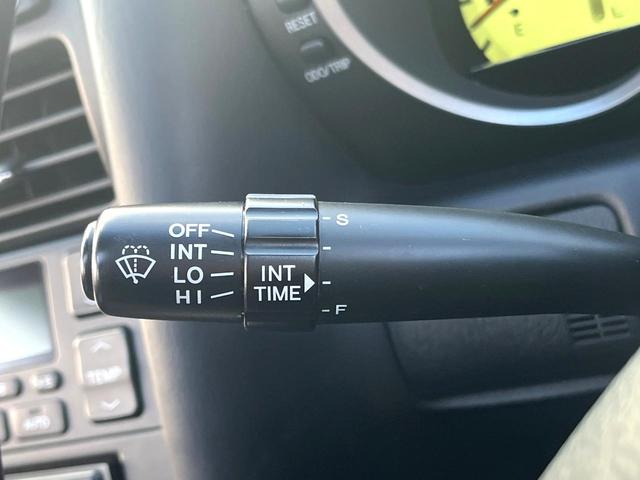 アリスト Ｖ３００ベルテックスエディション　２ＪＺ－ＧＴＥ　３．０Ｌ直６ツインターボ　後期　ムーンルーフ　黒革　シートヒーター　禁煙車　ＥＴＣ　純正１７インチＡＷ　リアスポ　革巻きステアリング　ＨＩＤヘッド　パワーシート　Ｂｌｕｅｔｏｏｔｈ（43枚目）