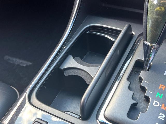 アリスト Ｖ３００ベルテックスエディション　２ＪＺ－ＧＴＥ　３．０Ｌ直６ツインターボ　後期　ムーンルーフ　黒革　シートヒーター　禁煙車　ＥＴＣ　純正１７インチＡＷ　リアスポ　革巻きステアリング　ＨＩＤヘッド　パワーシート　Ｂｌｕｅｔｏｏｔｈ（49枚目）