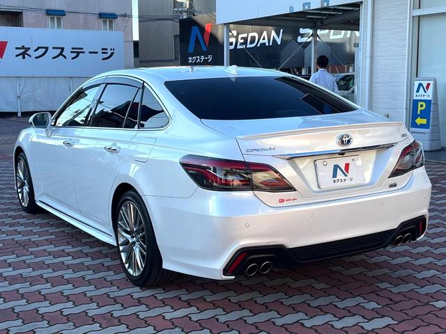 クラウンハイブリッド ＲＳ　後期　１オーナー　禁煙車　ＢＳＭ　ＲＣＴＡ　３眼ＬＥＤヘッド　１２．３インチメーカーナビ　バックカメラ　スーパーライブ　ハーフレザー　シートヒーター　革巻きステアリング　ステアリングヒーター　ＥＴＣ（24枚目）