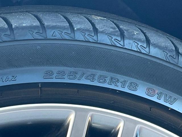 クラウンハイブリッド ＲＳ　後期　１オーナー　禁煙車　ＢＳＭ　ＲＣＴＡ　３眼ＬＥＤヘッド　１２．３インチメーカーナビ　バックカメラ　スーパーライブ　ハーフレザー　シートヒーター　革巻きステアリング　ステアリングヒーター　ＥＴＣ（27枚目）