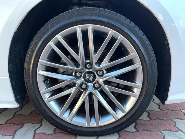 クラウンハイブリッド ＲＳ　後期　１オーナー　禁煙車　ＢＳＭ　ＲＣＴＡ　３眼ＬＥＤヘッド　１２．３インチメーカーナビ　バックカメラ　スーパーライブ　ハーフレザー　シートヒーター　革巻きステアリング　ステアリングヒーター　ＥＴＣ（31枚目）