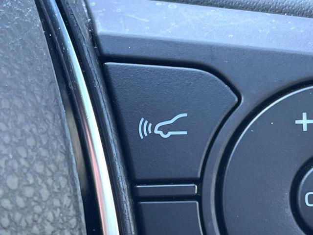 クラウンハイブリッド ＲＳ　後期　１オーナー　禁煙車　ＢＳＭ　ＲＣＴＡ　３眼ＬＥＤヘッド　１２．３インチメーカーナビ　バックカメラ　スーパーライブ　ハーフレザー　シートヒーター　革巻きステアリング　ステアリングヒーター　ＥＴＣ（40枚目）