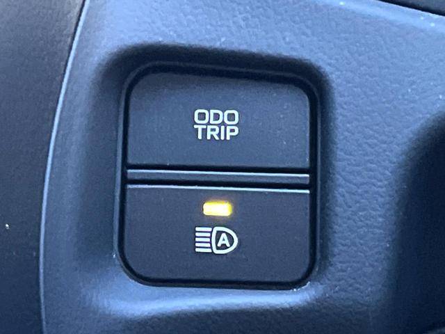 クラウンハイブリッド ＲＳ　後期　１オーナー　禁煙車　ＢＳＭ　ＲＣＴＡ　３眼ＬＥＤヘッド　１２．３インチメーカーナビ　バックカメラ　スーパーライブ　ハーフレザー　シートヒーター　革巻きステアリング　ステアリングヒーター　ＥＴＣ（46枚目）