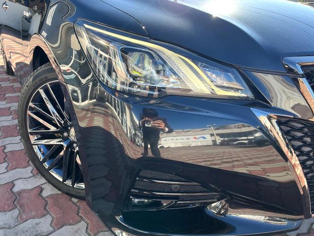 クラウンハイブリッド アスリートＳ　Ｊ－フロンティアリミテッド　後期　黒革　シートベンチレーション　純正ＯＰ１８インチＡＷ　レークル　プリクラ　純正ＳＤナビ　ＬＥＤヘッド　バックカメラ　ウッドコンビステアリング　パワーシート　アルミペダル　ＥＴＣ　禁煙車（12枚目）