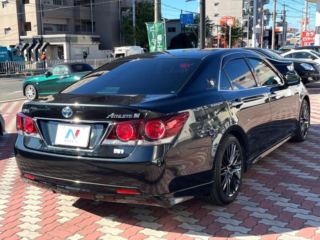 クラウンハイブリッド アスリートＳ　Ｊ－フロンティアリミテッド　後期　黒革　シートベンチレーション　純正ＯＰ１８インチＡＷ　レークル　プリクラ　純正ＳＤナビ　ＬＥＤヘッド　バックカメラ　ウッドコンビステアリング　パワーシート　アルミペダル　ＥＴＣ　禁煙車（17枚目）