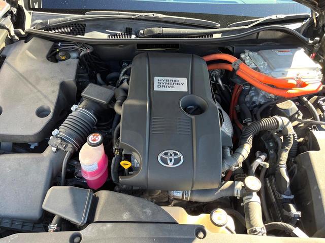 クラウンハイブリッド アスリートＳ　Ｊ－フロンティアリミテッド　後期　黒革　シートベンチレーション　純正ＯＰ１８インチＡＷ　レークル　プリクラ　純正ＳＤナビ　ＬＥＤヘッド　バックカメラ　ウッドコンビステアリング　パワーシート　アルミペダル　ＥＴＣ　禁煙車（18枚目）