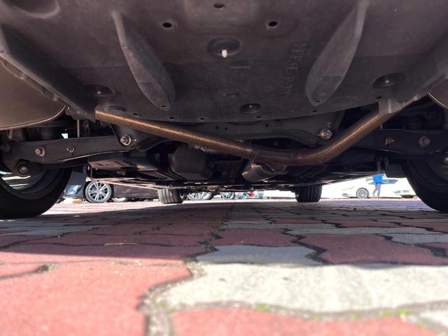 クラウンハイブリッド アスリートＳ　Ｊ－フロンティアリミテッド　後期　黒革　シートベンチレーション　純正ＯＰ１８インチＡＷ　レークル　プリクラ　純正ＳＤナビ　ＬＥＤヘッド　バックカメラ　ウッドコンビステアリング　パワーシート　アルミペダル　ＥＴＣ　禁煙車（19枚目）